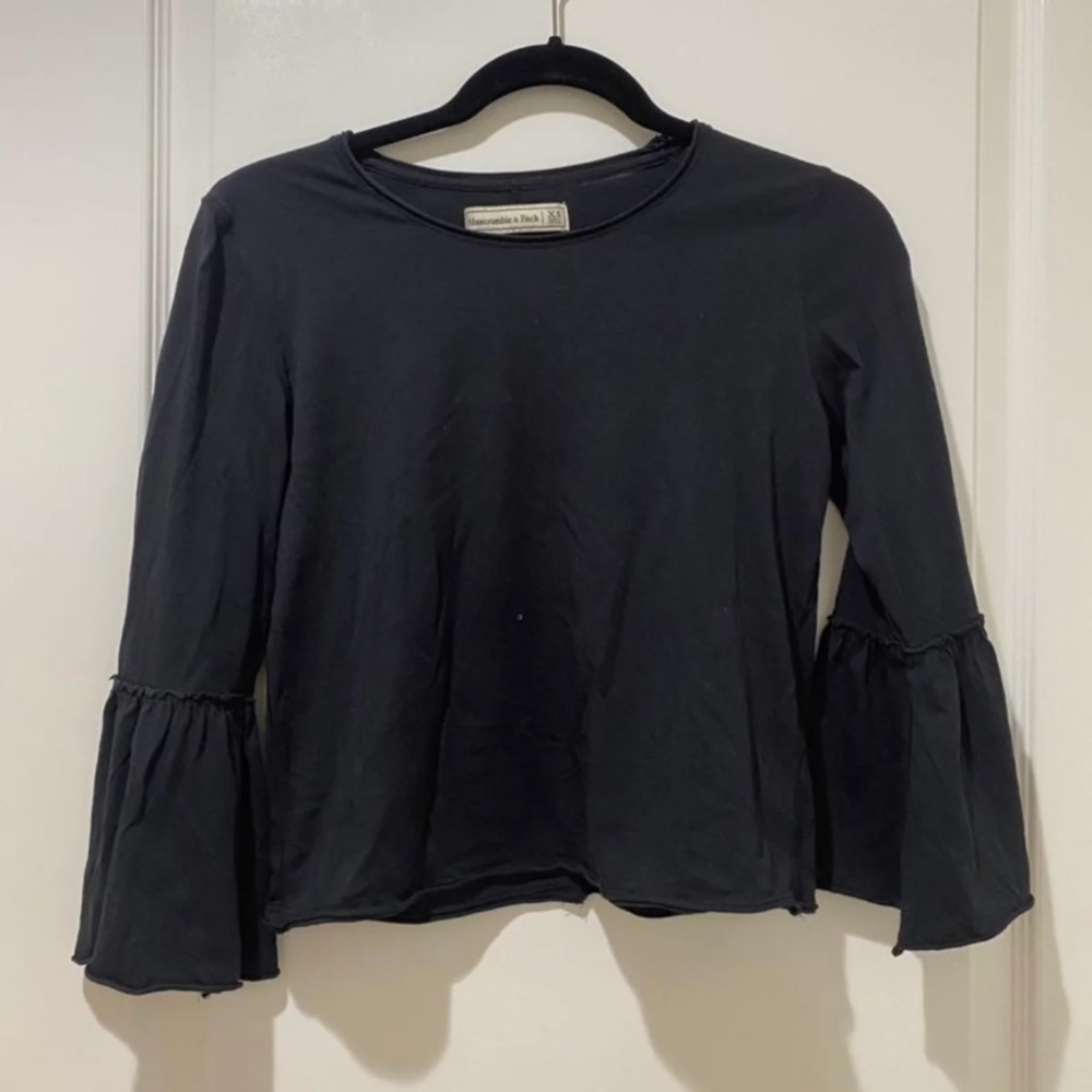 Abercrombie Crop Top Bell Sleeve